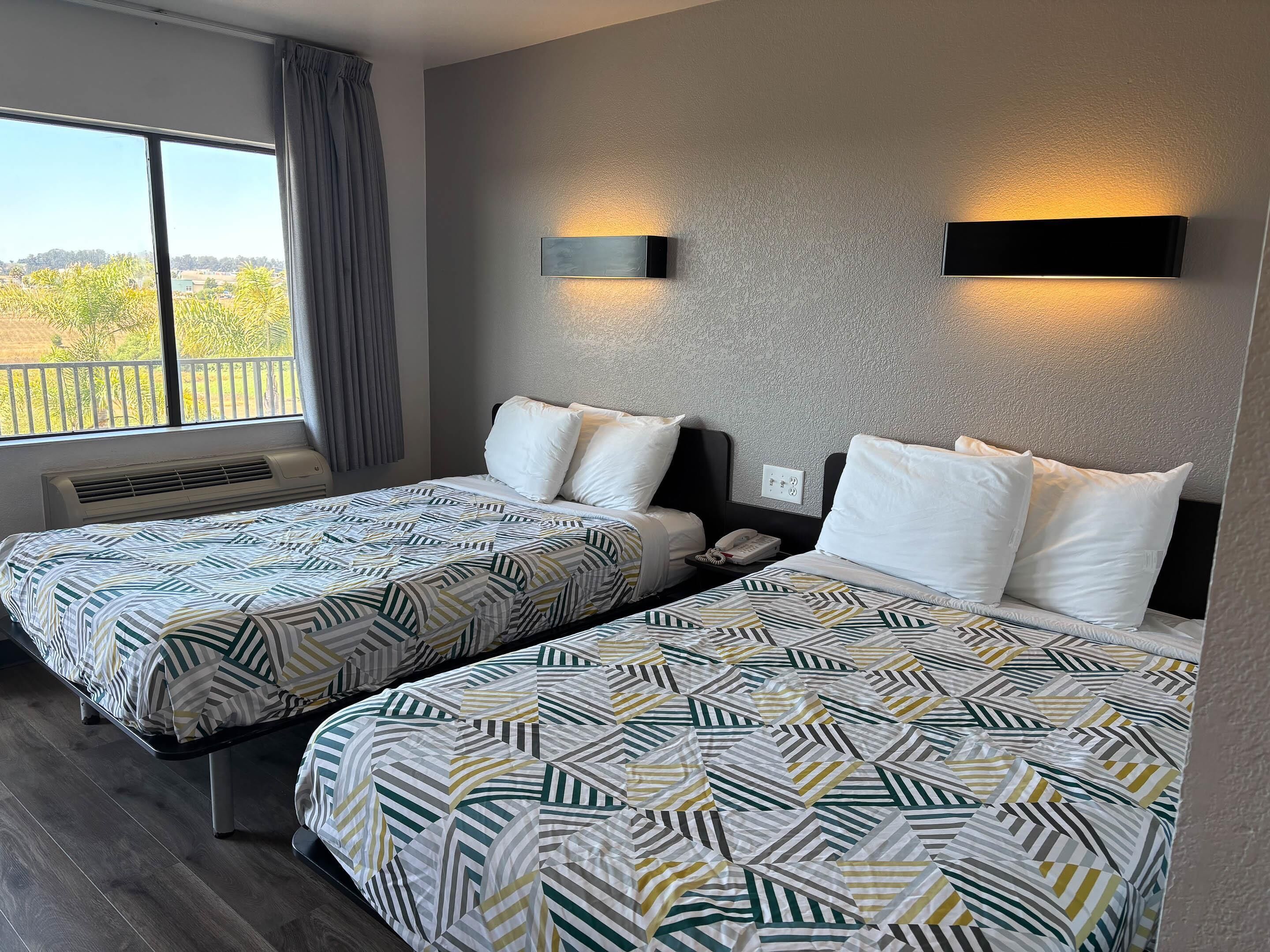 Free WiFi, bed sheets