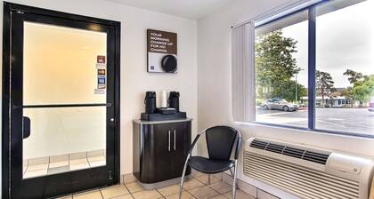 Motel 6 Watsonville, CA - Monterey Area
