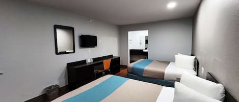 Bureau, rideaux occultants, fer et planche à repasser, Wi-Fi gratuit