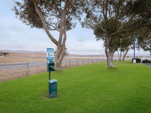 Pet-friendly amenities - Motel 6 Santa Maria, CA - North (Santa Maria)