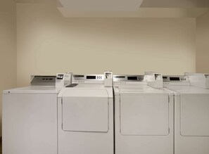 Laundry room - Motel 6 Santa Maria, CA - North (Santa Maria)