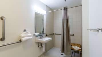 Douche, serviettes fournies