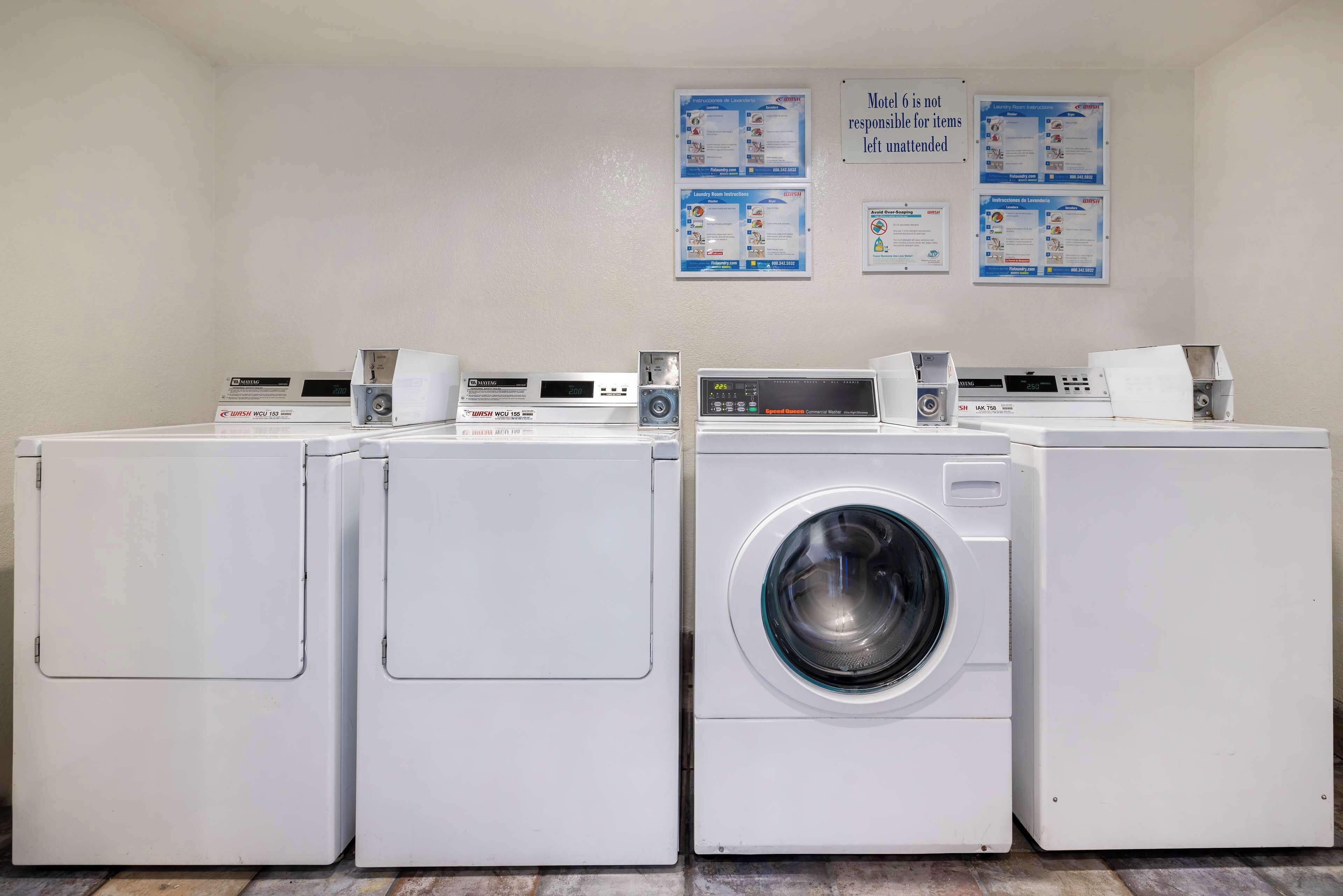 Photo - Motel 6-Santa Ana, CA