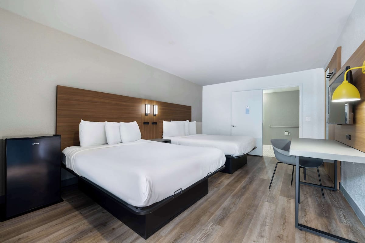 Työpöytä, ilmainen Wi-Fi