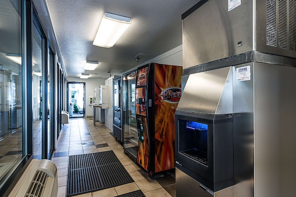 Vending machine