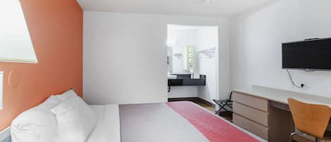 Free WiFi, bed sheets