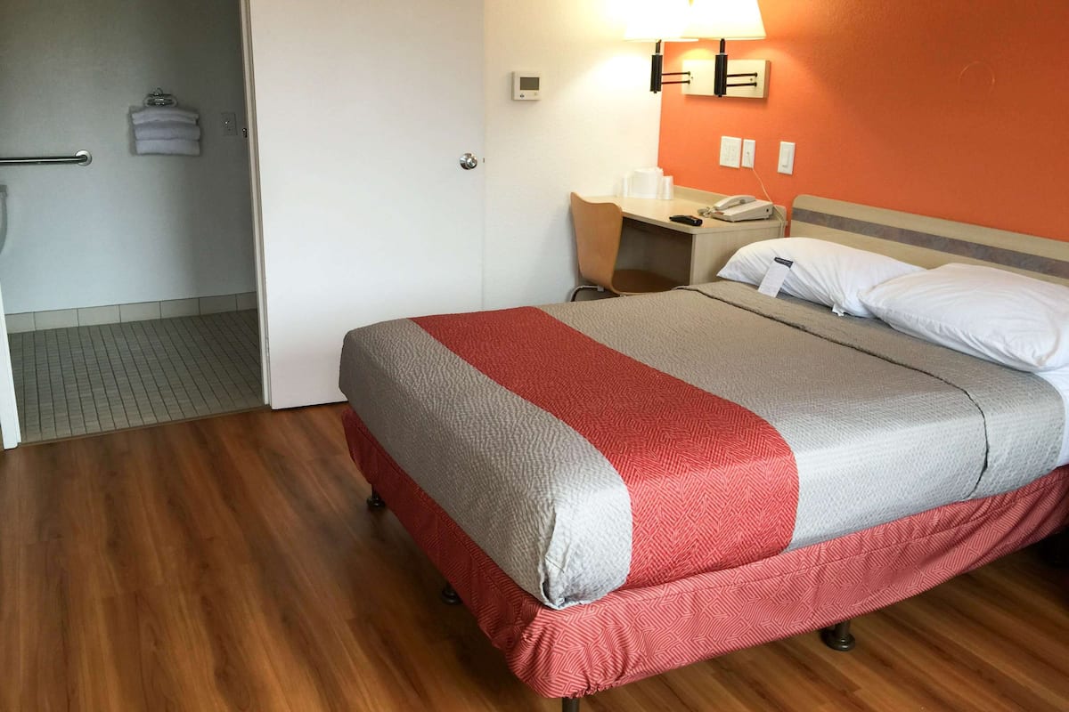 Wi-fi (inkludert) og sengetøy