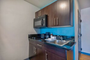 Free WiFi, bed sheets - Studio 6 Port Arthur, TX - SE (Port Arthur)