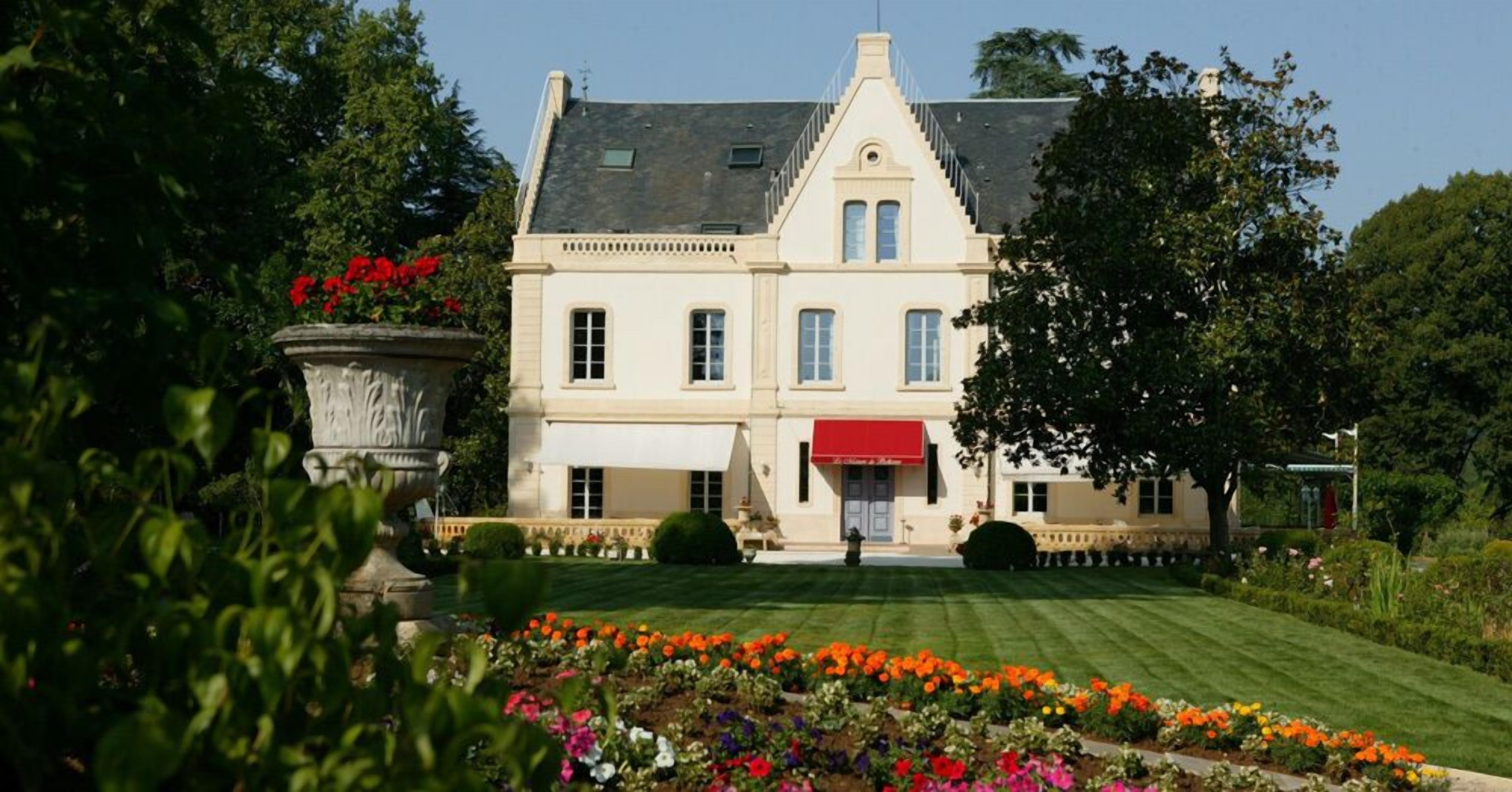 واجهة المنشأة