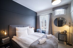 Premium bedding, soundproofing, bed sheets