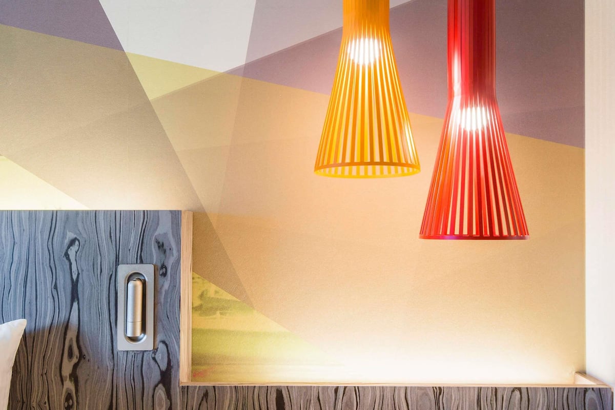 Peralatan tempat tidur premium, item bar mini percuma