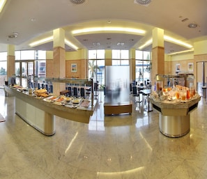 Daily buffet breakfast (EUR 14.00 per person)