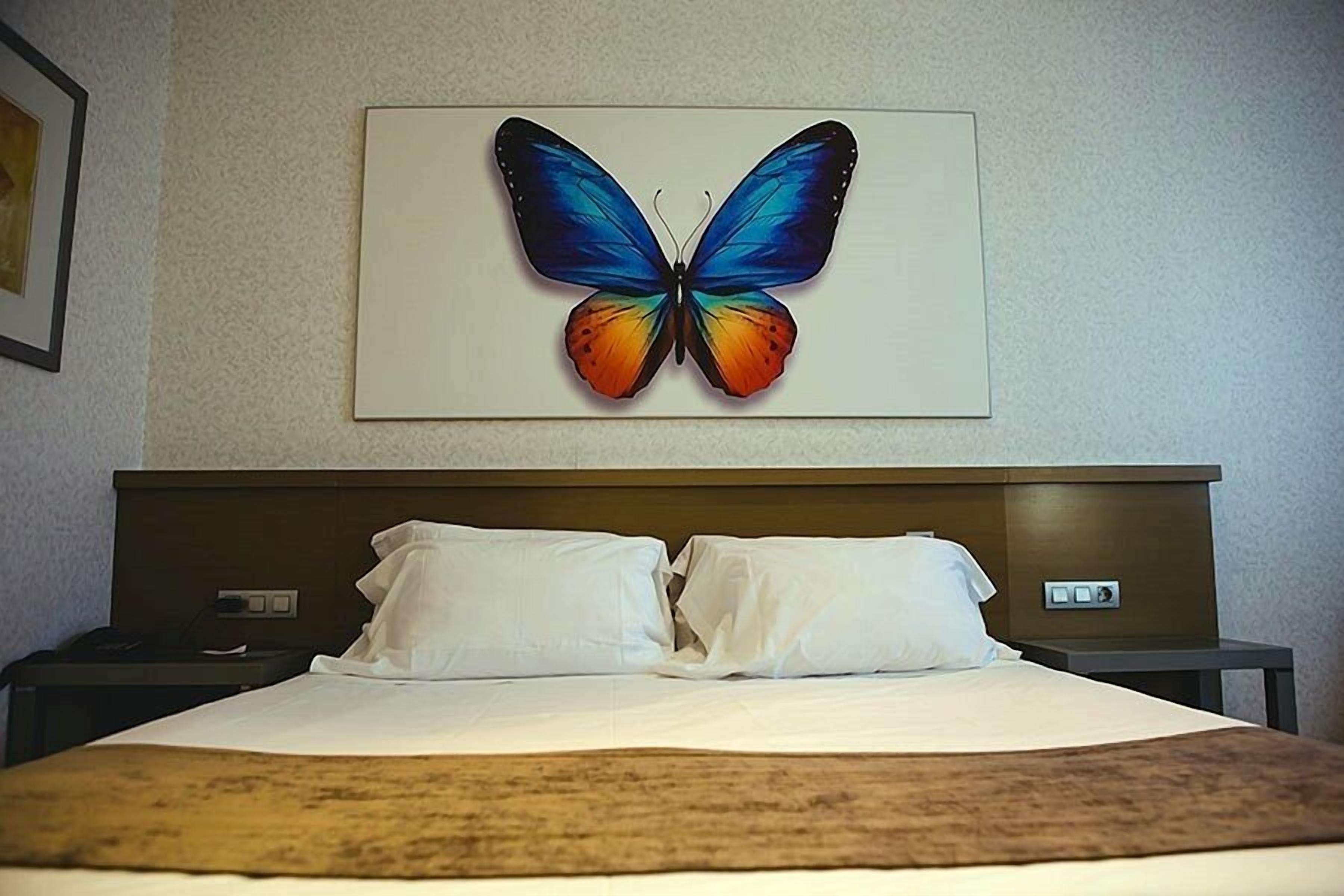 Photo - Hotel Mas Camarena