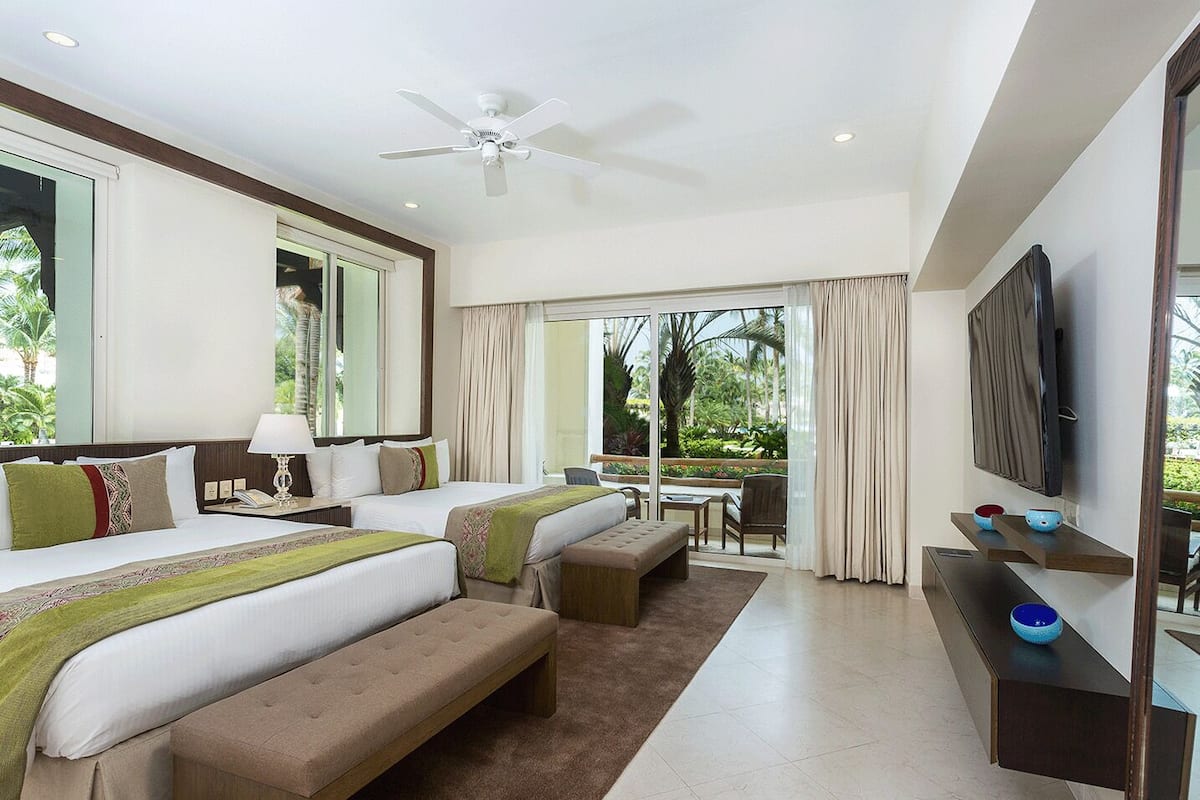 One Bedroom Governor Suite | Ropa de cama de alta calidad, edredón y minibar