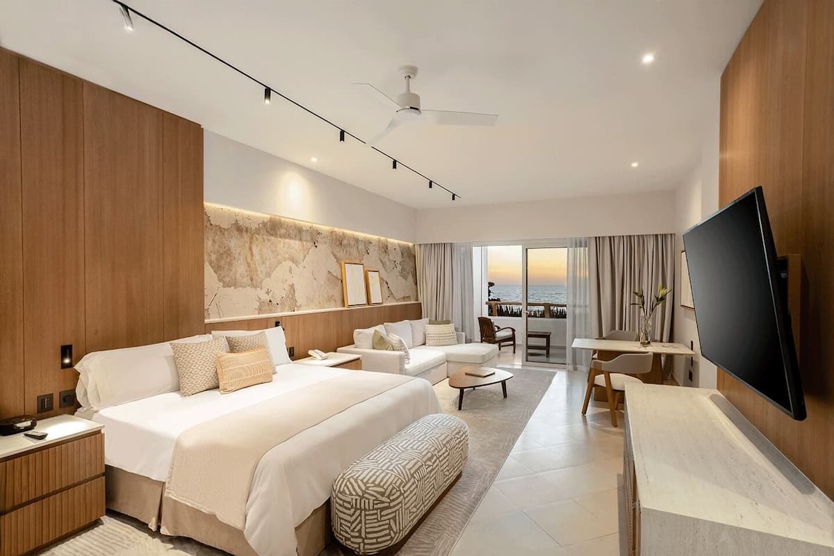 Master Suite Ocean Front | Ropa de cama de alta calidad, edredón y minibar