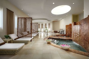 Couples treatment rooms, sauna, Turkish bath, body treatments