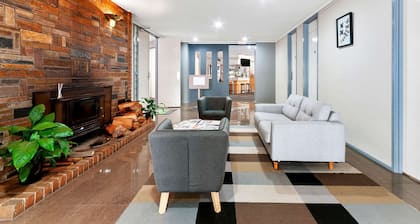 Quality Inn and Suites Traralgon
