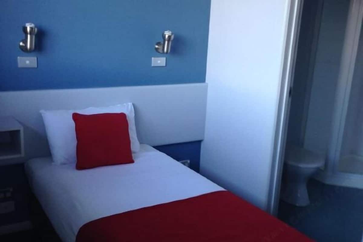 1 bedroom, individually furnished, laptop workspace, iron/ironing board