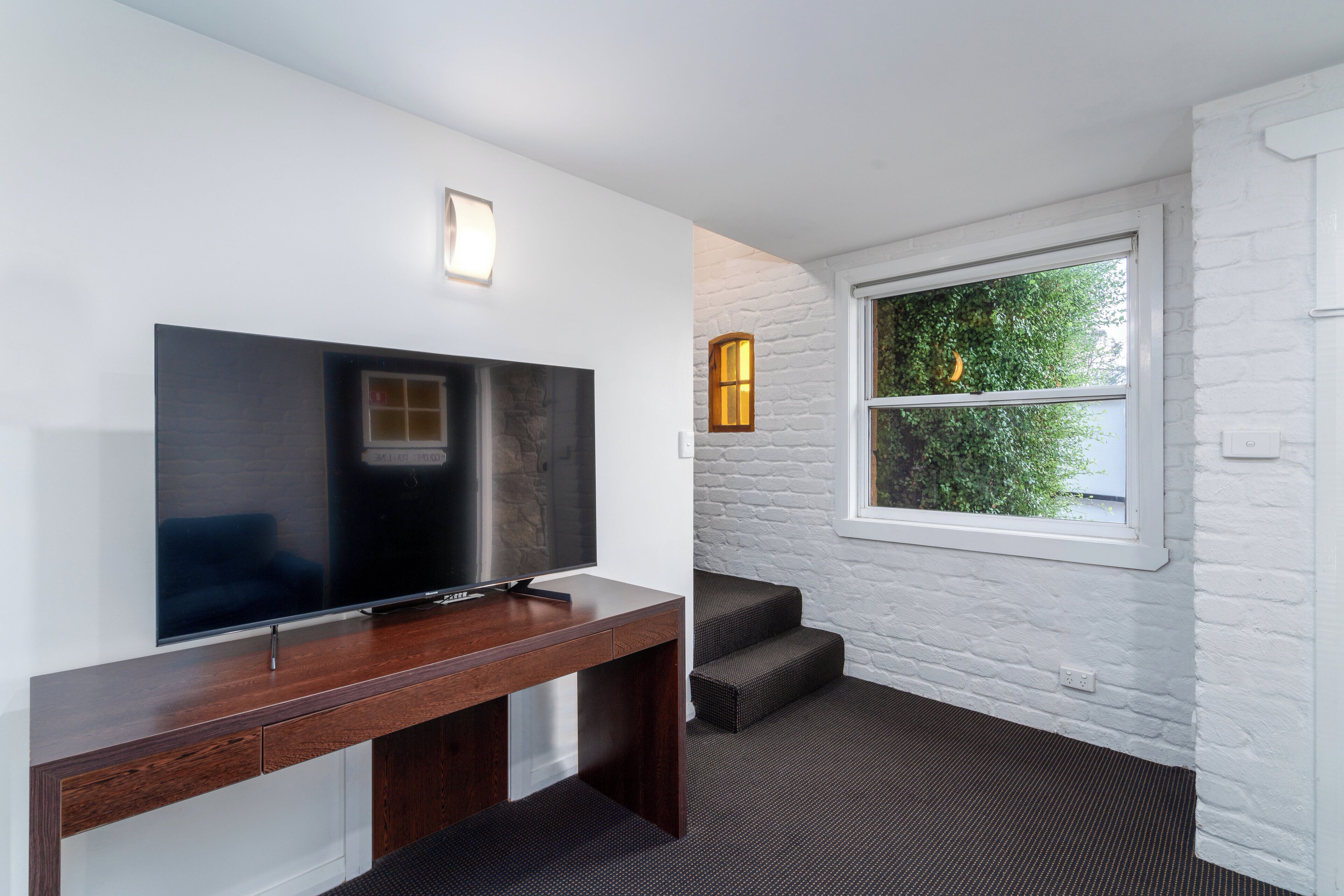 one bedroom apartment | 1 bedroom, in-room safe, individually decorated, individually furnished