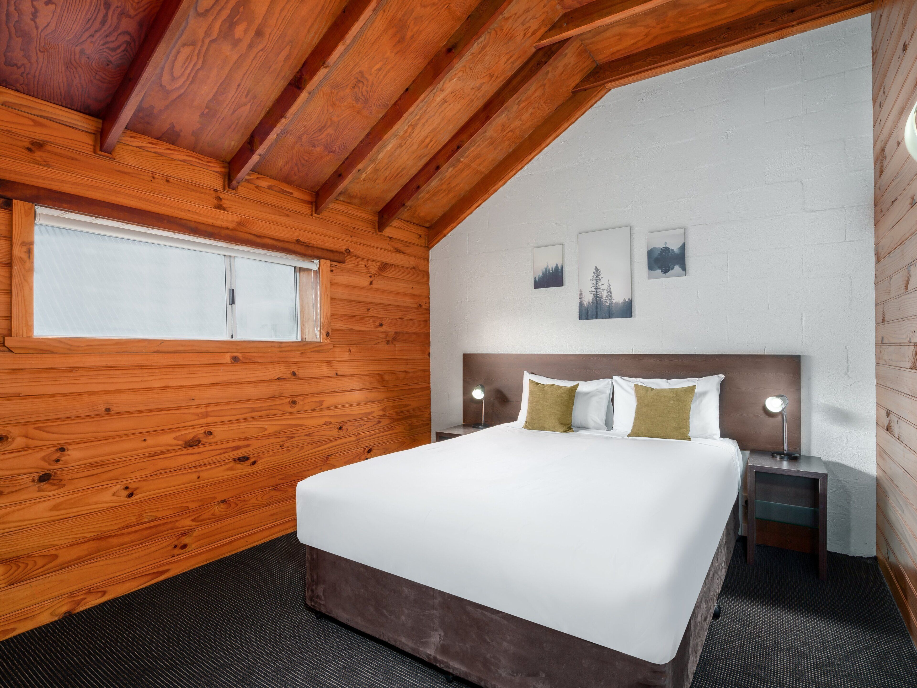 In-room safe, individually decorated, individually furnished, desk