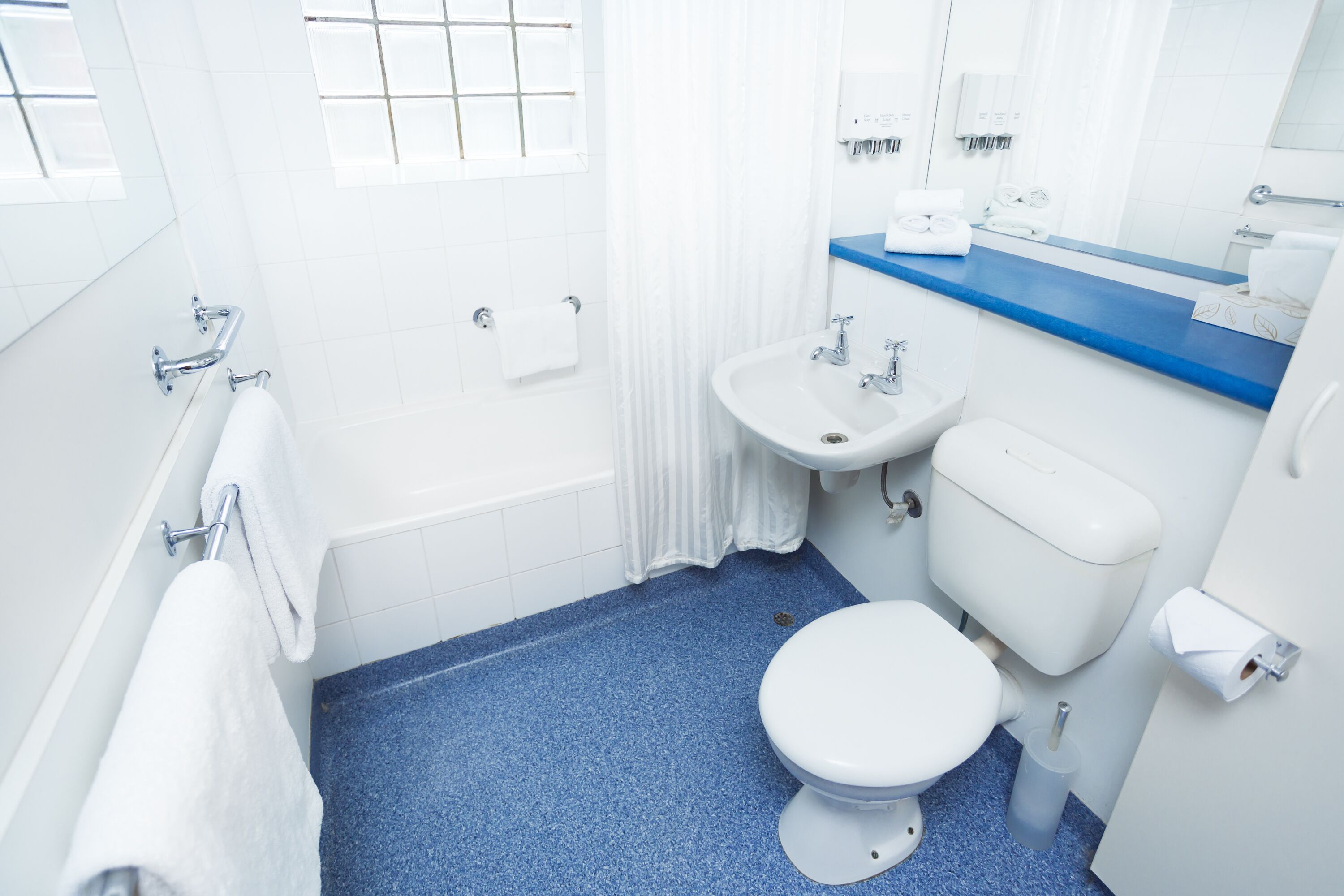 Bay Hotel Apartments — image 8