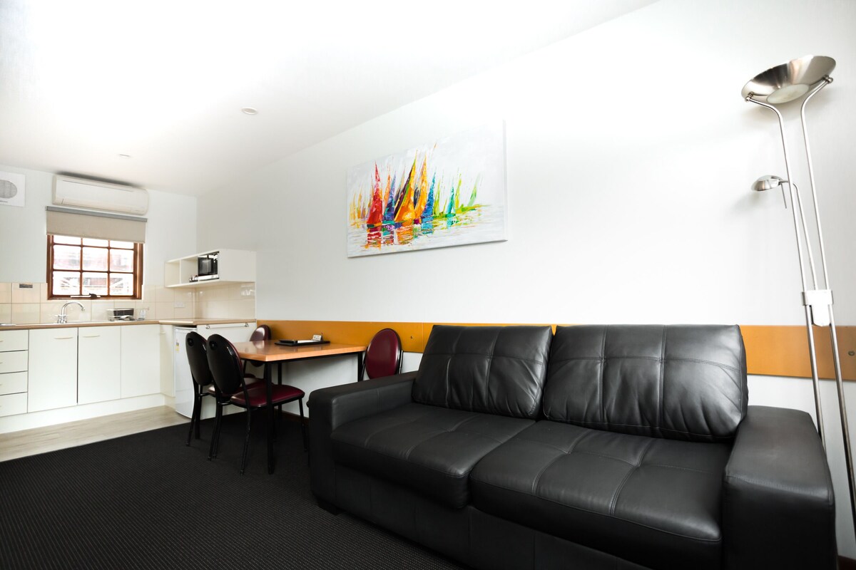 Bay Hotel Apartments