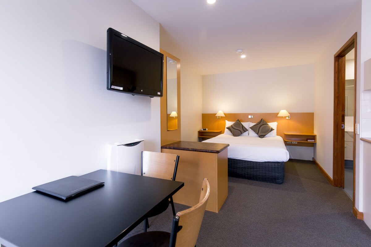 Bay Hotel Apartments