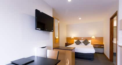 Bay Hotel Apartments