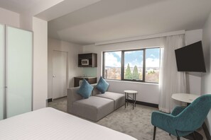In-room safe, desk, blackout drapes, soundproofing