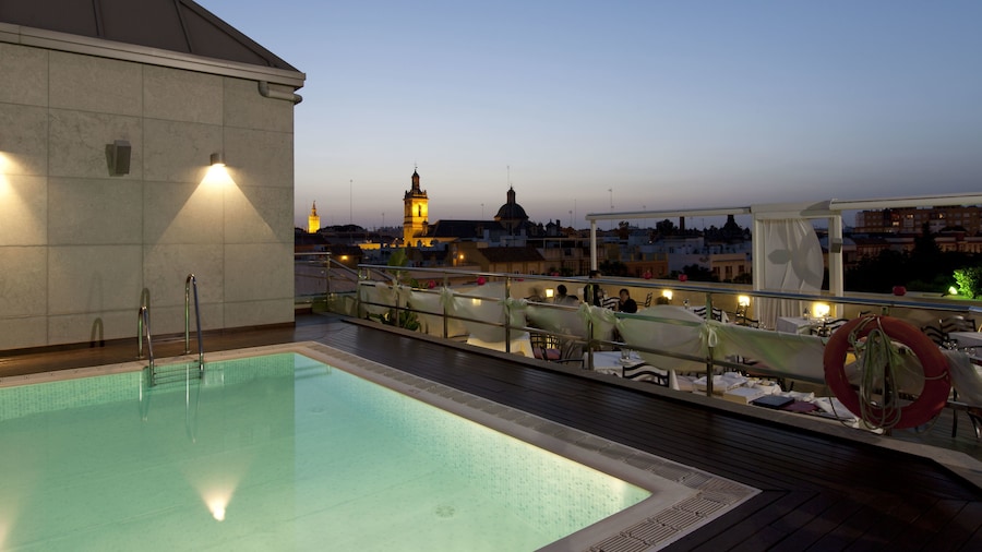 Hotel Sevilla Center
