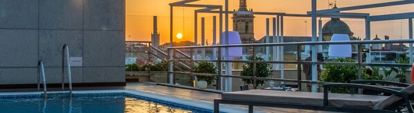 Piscina a l'aire lliure de temporada