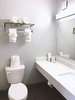 Gratis toiletartikler, hårtørrer, håndklæder