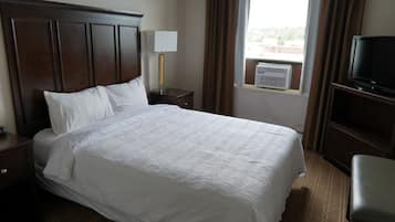 1 chambre, bureau, fer et planche Ă repasser, Wi-Fi gratuit