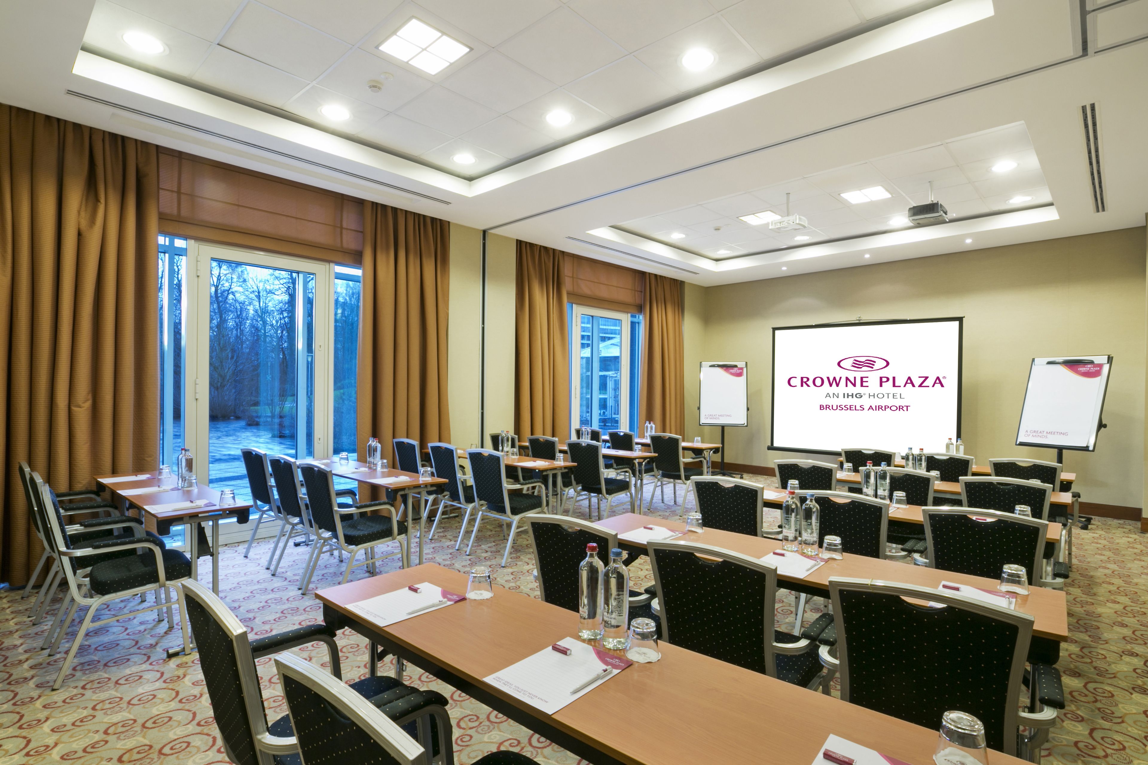 Photo - Crowne Plaza Brussels Airport by IHG