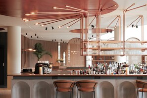 Bar (en el alojamiento)