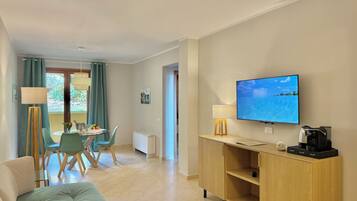 Suite Panoramique, vue mer | Coin séjour