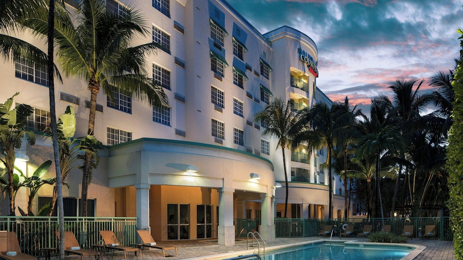 コートヤード・バイ・マリオット・フォート・ローダーデール・エアポート & クルーズ・ポート