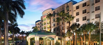 Courtyard by Marriott Fort Lauderdale Airport & Cruise Port