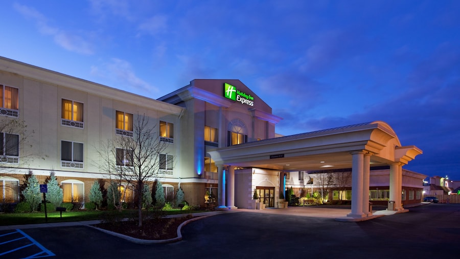 Holiday Inn Express Toledo-Oregon by IHG
