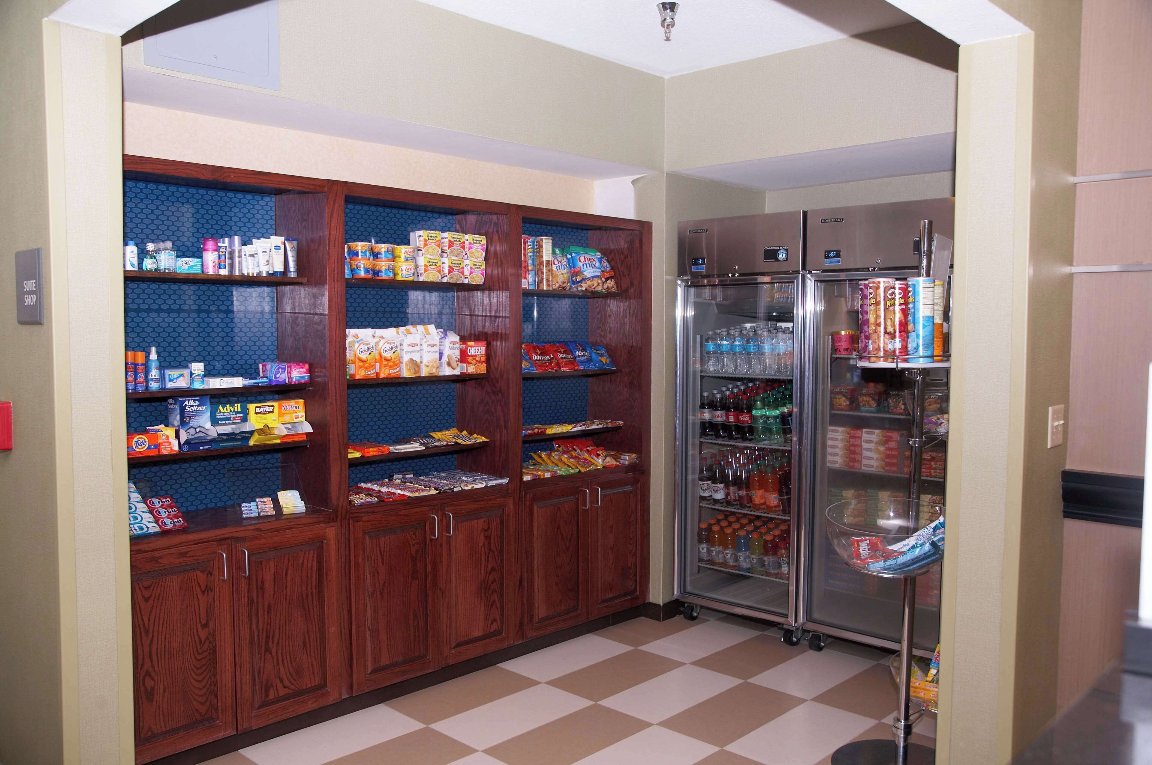 Snack bar