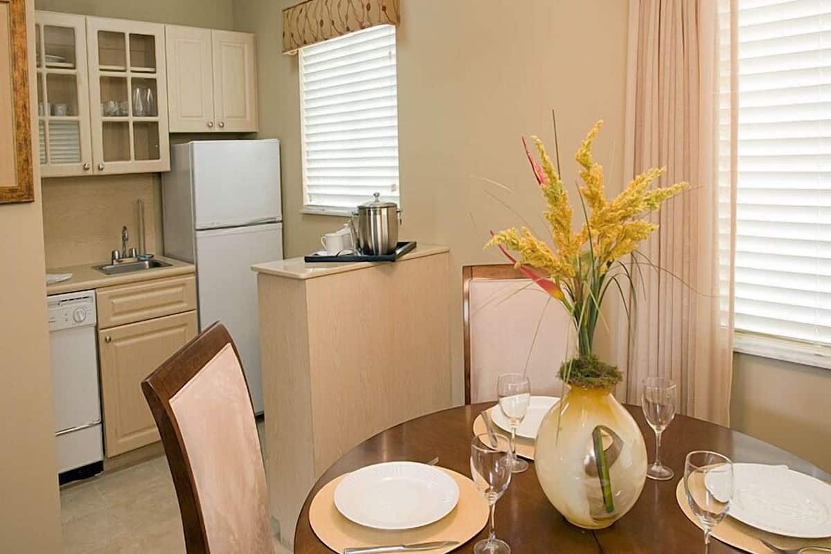 full-sized fridge, microwave, stovetop, dishwasher