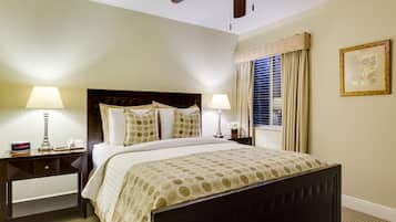 Suite, 1 cama Queen size, con acceso para personas discapacitadas | Caja de seguridad en la habitación, escritorio y cortinas blackout