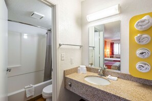 Regadera en el baño