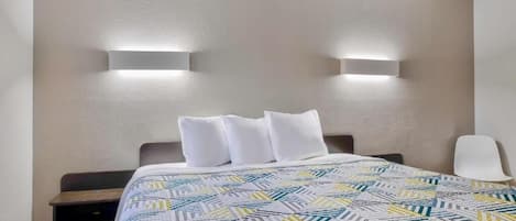 Desk, blackout drapes, free WiFi, bed sheets