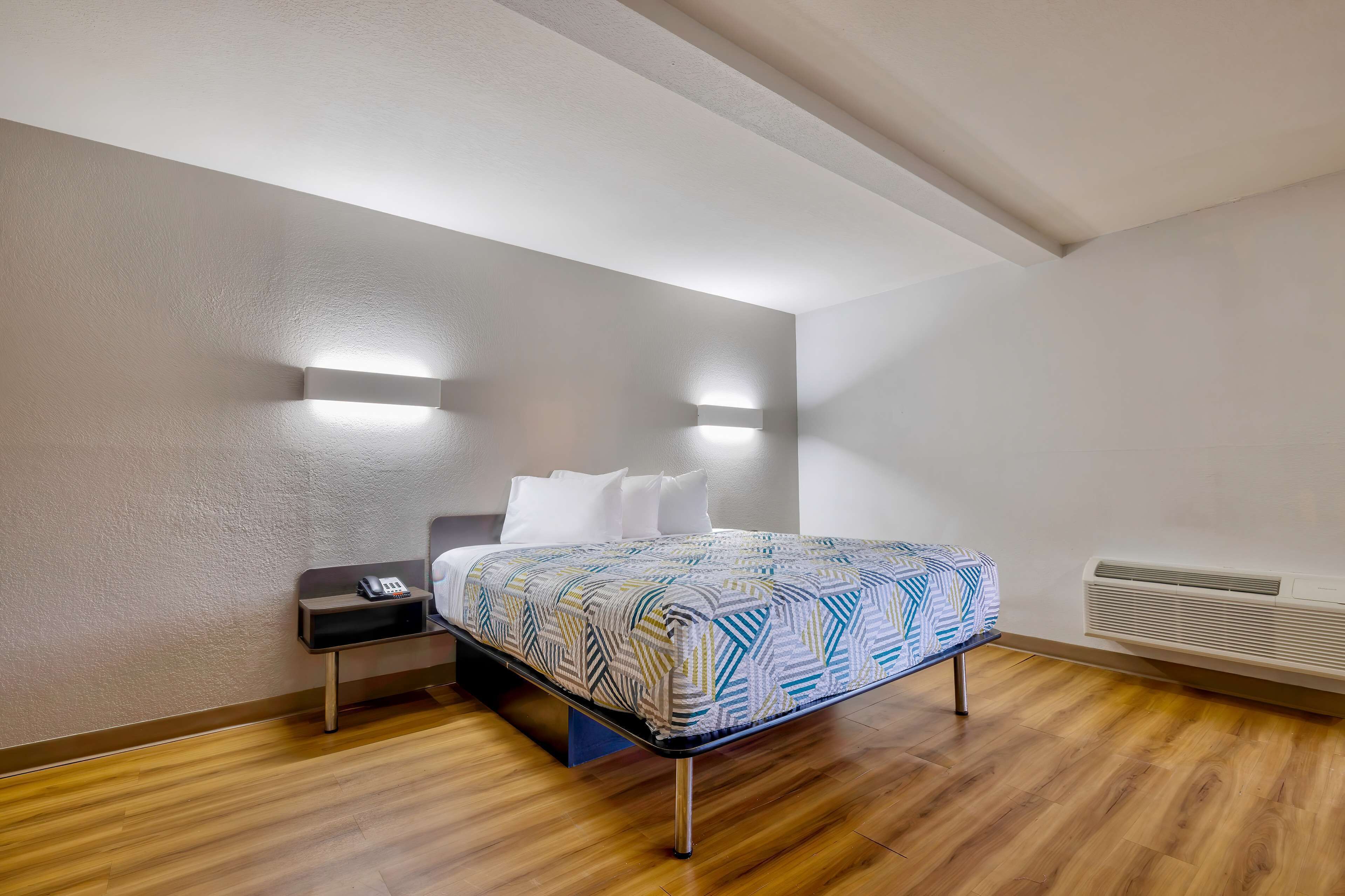 Photo - Motel 6 Little Rock AR South