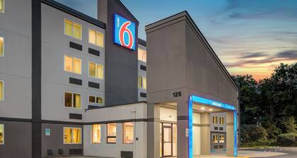 Motel 6 York, PA - North