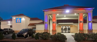 Motel 6 Shepherdsville, KY – Louisville South