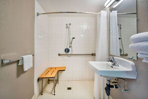 Shower, towels