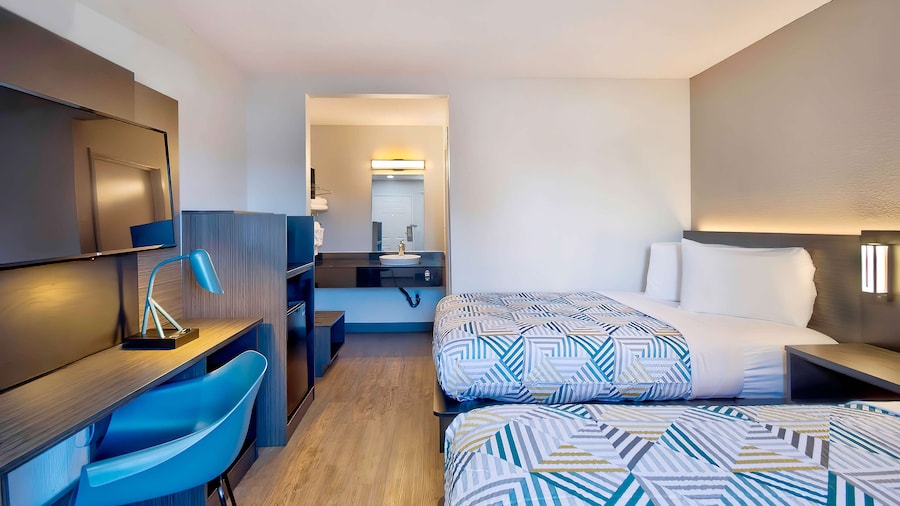 Motel 6 Vallejo, CA - Six Flags West