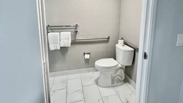 Shower, towels